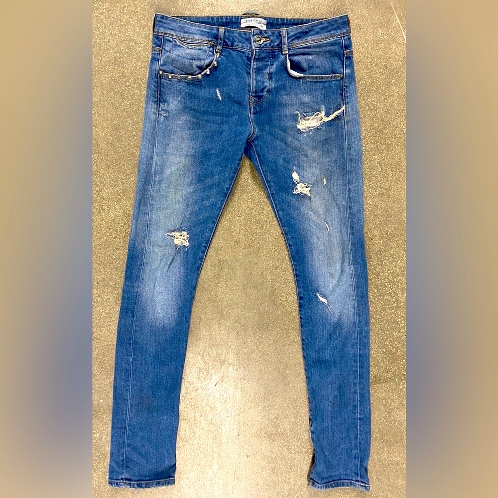 Studded  Distressed Blue Jeans